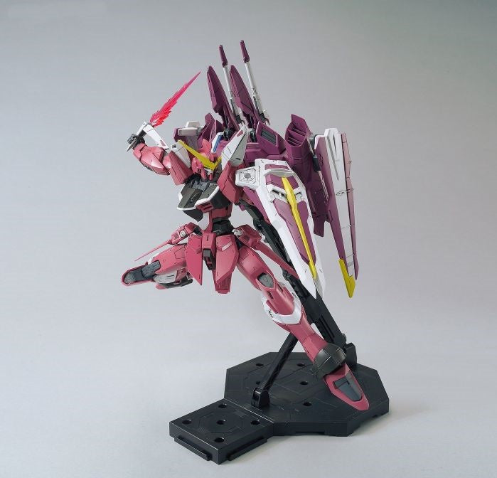 Gundam Seed - 1/100 MG Justice Gundam Model Kit