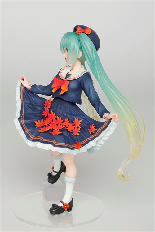 Vocaloid - Hatsune Miku 3rd Season Autumn Ver. Prize Figure