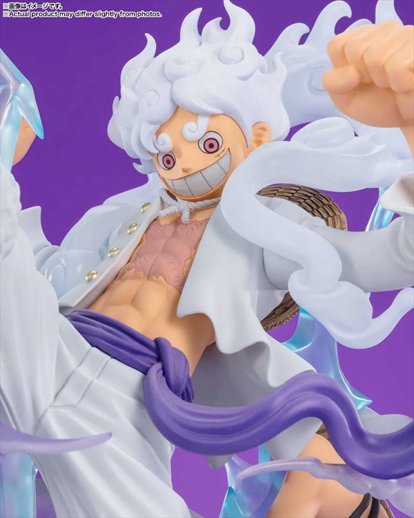 One PIece - Monky. D Luffy Gear 5 Gigant Figuarts ZERO