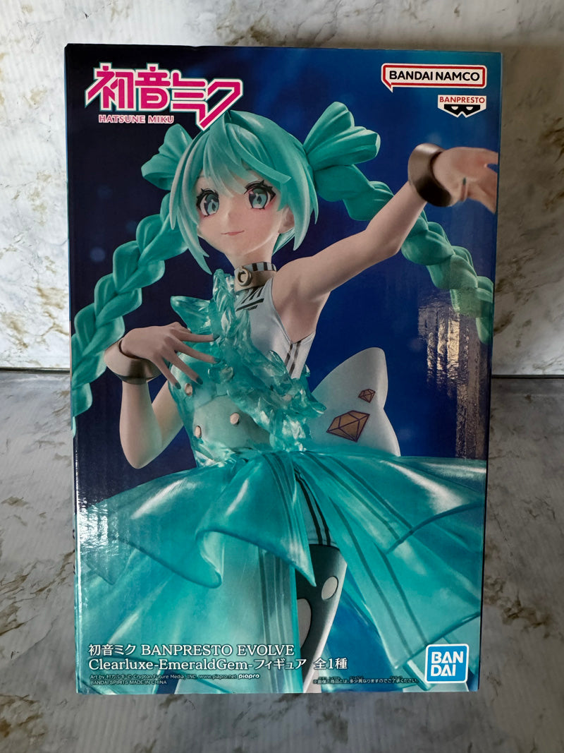 Vocaloid - Hatsune Miku Evolve Clearluxe Figure