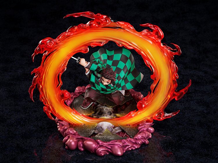 Demon Slayer - 1/8 Tanjiro Kamado Hinokami Kagura Ver. PVC Figure