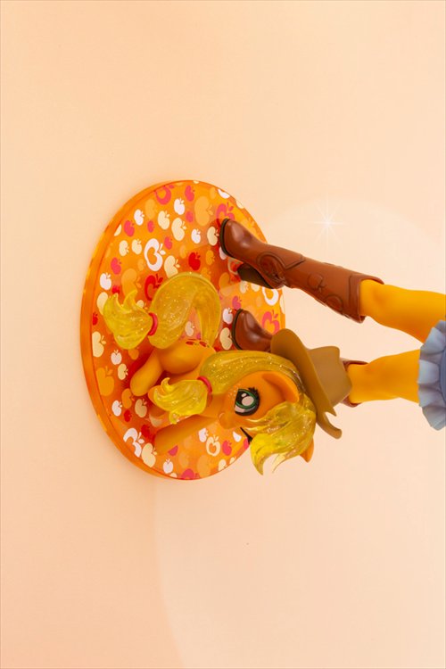 My Little Pony - Applejack Limited Edition Bishoujo Figure