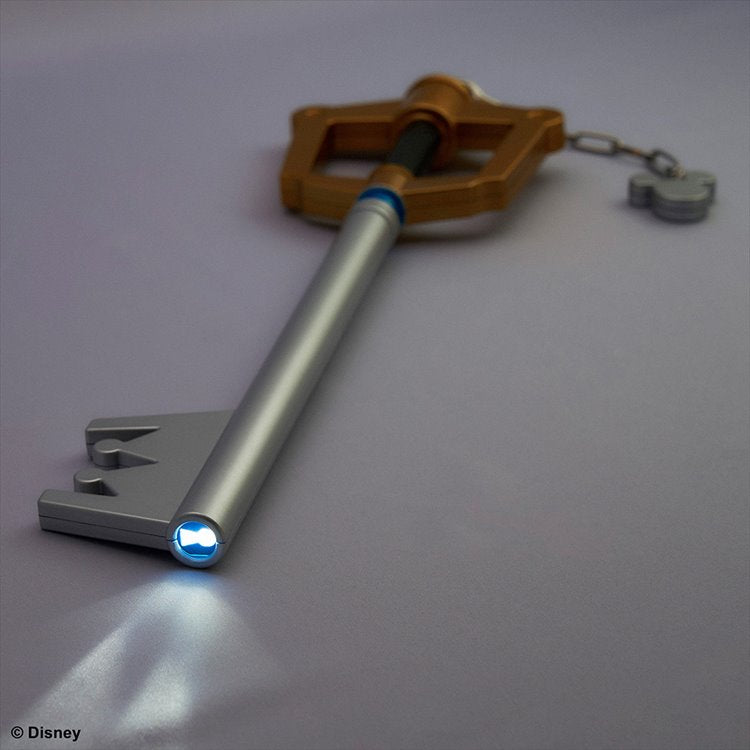 Kingdom Hearts - Kingdom Key Light Up Keyblade