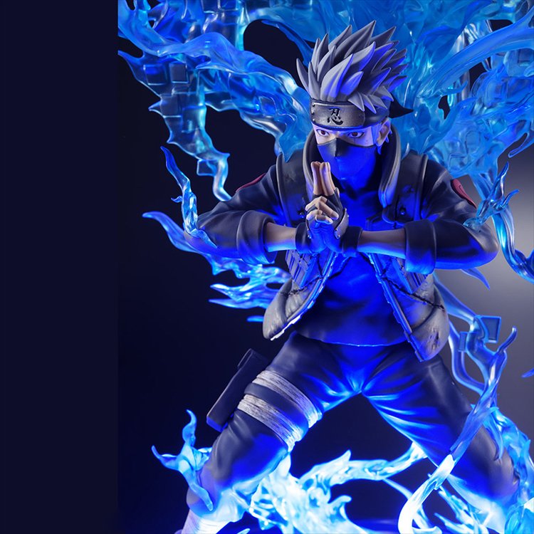 Naruto Shippuden - Hatake Kakashi Ver Susano with LED Base PVC Figure