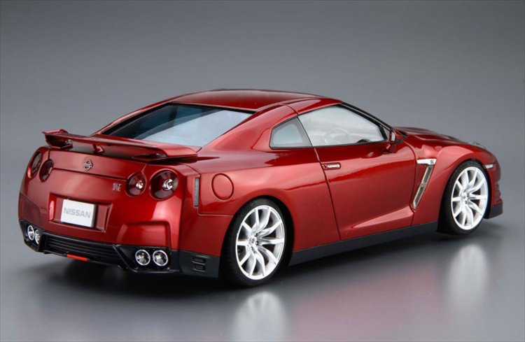 Aoshima - 1/24 Nissan R35 GT-R Pure Edition Model Kit