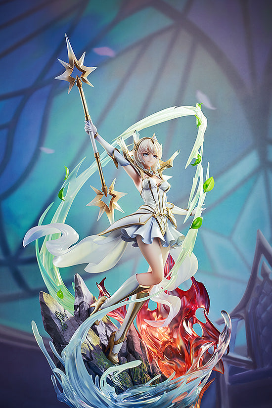 League Of Legends - Elementalist Lux PVC Figure