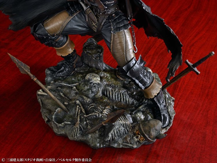 Berserk - Guts Black Swordsman Ver. Figure