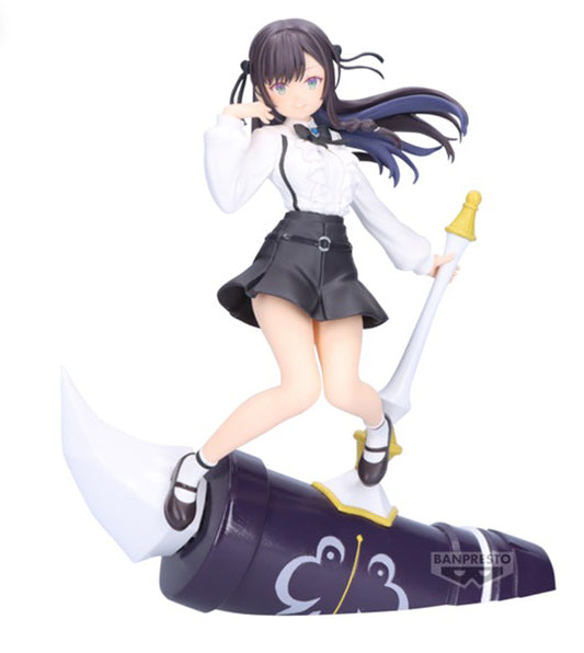 I May Be a Guild Receptionist But Ill Solo Any Boss to Clock Out on Time - Alina Figure