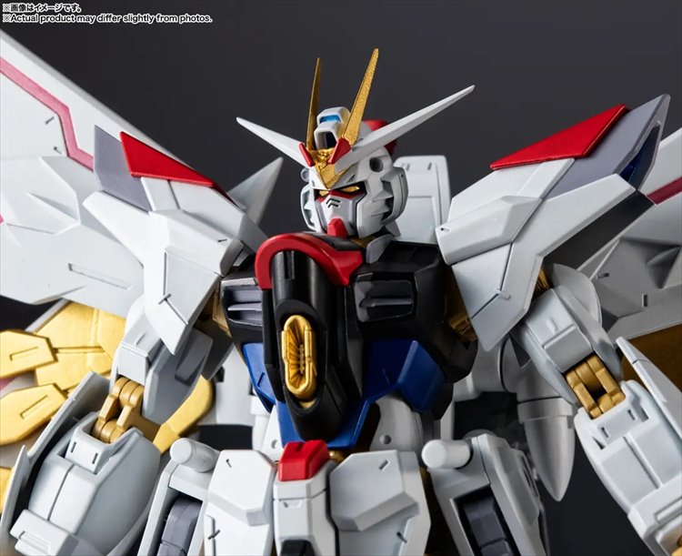 Gundam Universe - ZGMF A 262PD P Mighty Strike Freedom Gundam