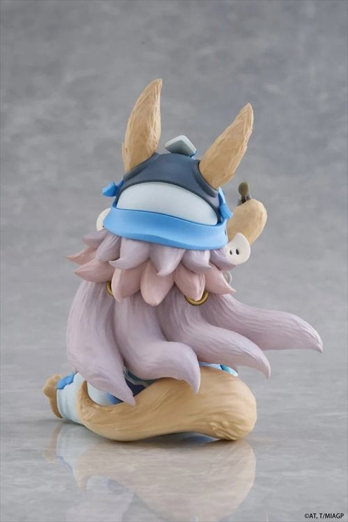 Made in Abyss - Nanachi Mealtime Ver. Desktop Cutie