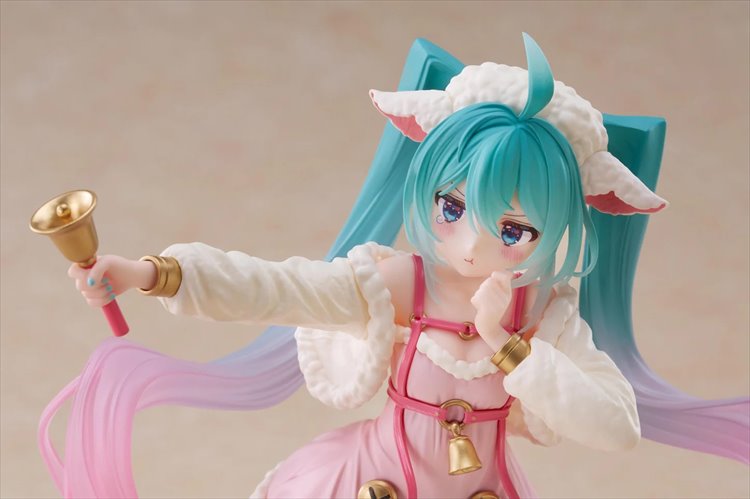 Vocaloid - Hatsune Miku Wonderland Seven Little Goats Prize Figure