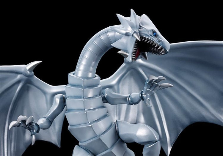 Yu Gi Oh - Blue Eyes White Dragon Oshi Works Figure