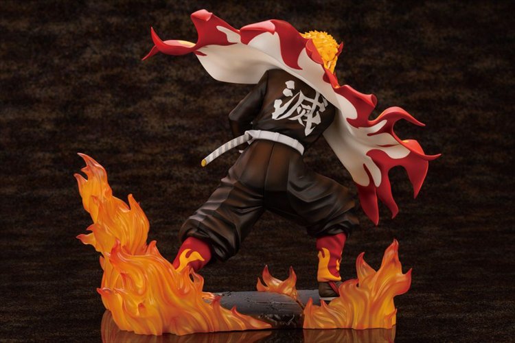 Demon Slayer - 1/8 Kyojuro Rengoku ARTFX J PVC Figure