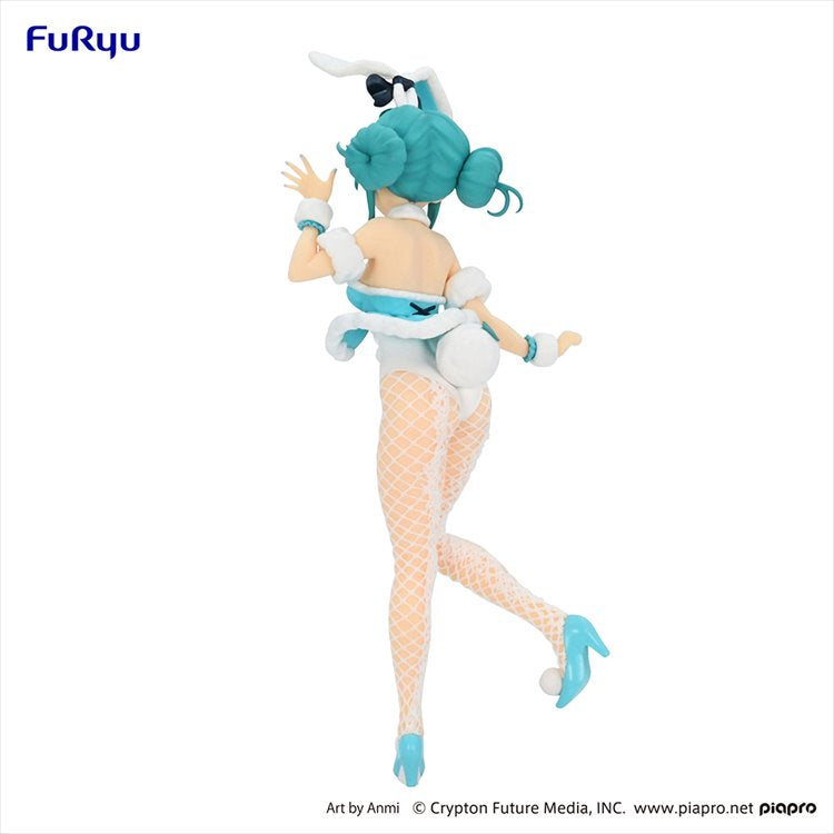 Vocaloid - Hatsune Miku White Rabbit Ver. Bicute Bunnies Figure