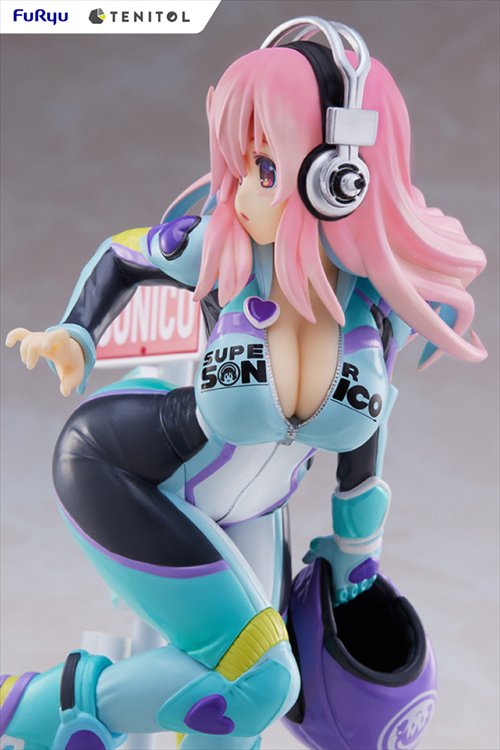 Super Sonico - Super Sonico Tenitol PVC Figure