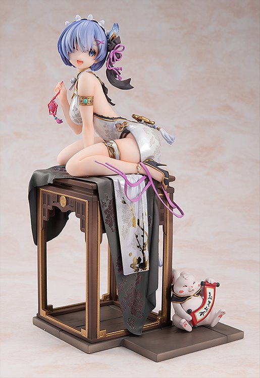 Re:Zero -1/7 Rem Graceful Beauty Ver. PVC Figure